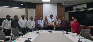 निगम अपर आयुक्त यू. एस. अग्रवाल सेवानिवृत्ति पर स्मार्ट सिटी कार्यालय में किये गए सम्मानित निगम अपर आयुक्त यू. एस. अग्रवाल सेवानिवृत्ति पर स्मार्ट सिटी कार्यालय में किये गए सम्मानित