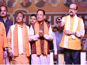 दशहरा केवल रावण दहन का पर्व नहीं, बल्कि जीवन का संदेश है – राज्यपाल श्री डेका दशहरा केवल रावण दहन का पर्व नहीं, बल्कि जीवन का संदेश है – राज्यपाल श्री डेका