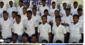 106.30 लाख रूपये के इनामी 49 माओवादी सहित 103 माओवादियों ने किया आत्मसमर्पण 106.30 लाख रूपये के इनामी 49 माओवादी सहित 103 माओवादियों ने किया आत्मसमर्पण