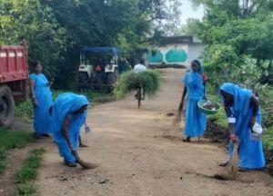 राष्ट्रपिता महात्मा गांधी जयंती पर ग्रामों में चलाया गया स्वच्छता अभियान राष्ट्रपिता महात्मा गांधी जयंती पर ग्रामों में चलाया गया स्वच्छता अभियान