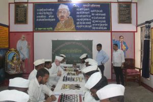 केन्द्रीय जेल में रजत जयंती पर आर्ट ऑफ लिविंग का हैप्पीनेस कार्यक्रम केन्द्रीय जेल में रजत जयंती पर आर्ट ऑफ लिविंग का हैप्पीनेस कार्यक्रम