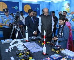 राज्यपाल के हाथों कोरिया में हुआ सम्भाग के पहले स्पेस एजुकेशन लैब का लोकार्पण