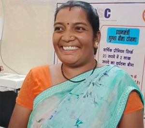 महतारी वंदन योजना: दीपावली के पहले मिली राशि ने त्यौहार के उत्साह को किया दुगुना महतारी वंदन योजना: दीपावली के पहले मिली राशि ने त्यौहार के उत्साह को किया दुगुना