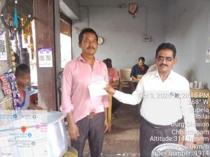 भिलाई शहर में गंदगी फैलाने वालो पर 4300 रूपये की चालानी कार्यवाही भिलाई शहर में गंदगी फैलाने वालो पर 4300 रूपये की चालानी कार्यवाही