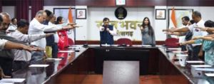   राजभवन के अधिकारियों-कर्मचारियों ने सतर्कता जागरूकता की शपथ ली
