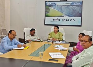 विशेष गहन पुनरीक्षण (एसआईआर) का कार्य सफलातपूर्वक संपादित करने अधिकारियों को दिया गया प्रशिक्षण विशेष गहन पुनरीक्षण (एसआईआर) का कार्य सफलातपूर्वक संपादित करने अधिकारियों को दिया गया प्रशिक्षण