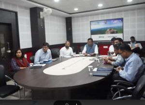 बस्तर ओलंपिक : मुख्य सचिव ने संभागायुक्त, कलेक्टरों की ली बैठक बस्तर ओलंपिक : मुख्य सचिव ने संभागायुक्त, कलेक्टरों की ली बैठक