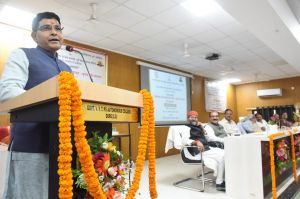 शिक्षा ही समाज और राष्ट्र निर्माण की सबसे मजबूत नींव है-उच्च शिक्षा मंत्री श्री वर्मा शिक्षा ही समाज और राष्ट्र निर्माण की सबसे मजबूत नींव है-उच्च शिक्षा मंत्री श्री वर्मा