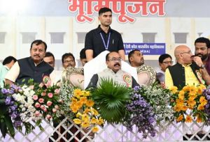 उप मुख्यमंत्री अरुण साव द्वारा कुम्हारी को 16 करोड़ के विकास कार्यों की सौगात उप मुख्यमंत्री अरुण साव द्वारा कुम्हारी को 16 करोड़ के विकास कार्यों की सौगात