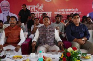 अब भय नहीं, विकास की पहचान है दंतेवाड़ा-मंत्री श्री कश्यप अब भय नहीं, विकास की पहचान है दंतेवाड़ा-मंत्री श्री कश्यप