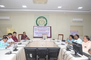  व्यापम द्वारा आगामी परीक्षाओं के मद्देनज़र केंद्राध्यक्ष, परिवहन अधिकारी (आब्जर्वर) की बैठक 