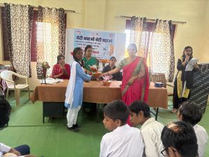  बेटी बचाओ बेटी पढ़ाओ के तहत स्कूल में अभिव्यक्ति कार्यक्रम का आयोजन