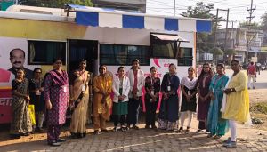  लाइफ लाइन ग्लोबल फाउंडेशन रायपुर में एमएमयू का निःशुल्क स्वास्थ्य शिविर 