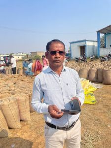 मेहनत का वाजिब दाम मिलने से खुश हैं किसान