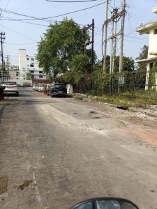 निगम जोन 4 ने खुली बड़ी नाली को तत्काल ढाक कर आवागमन हेतु किया सुरक्षित