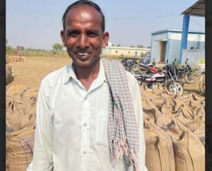 सुव्यवस्थित धान खरीदी से किसान संतुष्ट, पारदर्शी प्रक्रिया से बढ़ा भरोसा सुव्यवस्थित धान खरीदी से किसान संतुष्ट, पारदर्शी प्रक्रिया से बढ़ा भरोसा