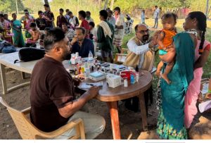 माओवाद प्रभावित क्षेत्रों में चल रहा ‘जीवन-रक्षा मिशन’ माओवाद प्रभावित क्षेत्रों में चल रहा ‘जीवन-रक्षा मिशन’