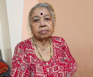       श्रीमती सरस्वती पांडेय का निधन