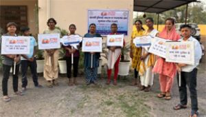  साक्षरता एम्बेसडर रवीना बरिहा ने असाक्षर शिक्षार्थियों से परीक्षा में उत्साहपूर्वक भाग लेने की अपील की