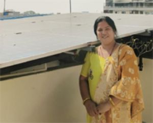  पीएम सूर्यघर योजना:  सौर ऊर्जा से अनिल के घर में हुआ उजाला, भारी भरकम बिजली बिल से मिली राहत