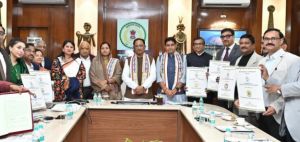  रक्षक पाठ्यक्रम छात्रों के सुरक्षित भविष्य गढ़ने में सहायक होगा &ndash; मुख्यमंत्री  