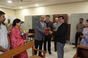   नेशनल लोक अदालत में 10 लाख से अधिक प्रकरणों का निराकरण