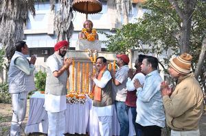 पूर्व महापौर स्वर्गीय बलवीर सिंह जुनेजा का जयन्ती पर नमन