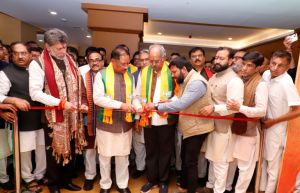  सदैव अटल, सदियों से अटल, संदर्भ में अटल : साय