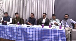 कलेक्टर डॉ गौरव सिंह तथा विषय विशेषज्ञों की पैनल की टीम ले रही यूपीएससी परीक्षा के लिए मॉक इंटरव्यू