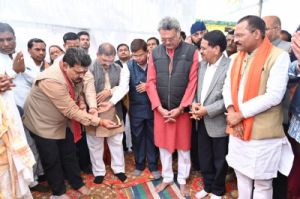 उप मुख्यमंत्री विजय शर्मा ने श्री पंचमुखी बूढ़ा महादेव मंदिर में कांवड़िया विश्राम गृह निर्माण का किया भूमिपूजन 