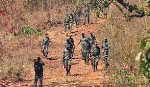 छत्तीसगढ़ में दो मुठभेड़ में 14 नक्सली मारे गए