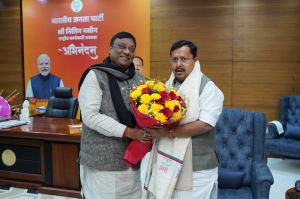 भाजपा राष्ट्रीय कार्यकारी अध्यक्ष नितिन नबीन से भेंट कर चंदेल ने शुभकामनाएँ दी