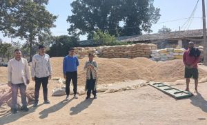   अवैध धान परिवहन एवं भंडारण पर कार्रवाई, कुल 14711 कट्टा धान एवं तीन वाहन जप्त