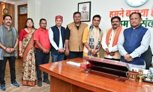  मुख्यमंत्री से रायपुर प्रेस क्लब के नवनिर्वाचित पदाधिकारियों की सौजन्य मुलाकात