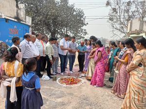  नगर निगम जोन 1 वार्ड 4 में दो सामुदायिक भवन, रंगमंच, शाला में अतिरिक्त कक्ष निर्माण हेतु भूमिपूजन 