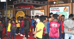   सिरपुर महोत्सव में डिजिटल प्रदर्शनी के माध्यम से मिल रही शासकीय योजनाओं की जानकारी