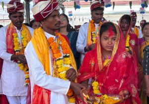  माँ दंतेश्वरी को साक्षी मानकर मुख्यमंत्री कन्या विवाह समारोह में 191 जोड़े वैवाहिक बंधन में बंधे