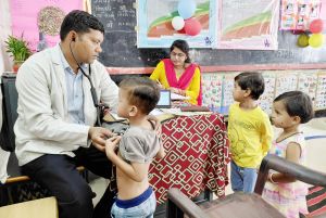 "प्रोजेक्ट धड़कन" के अंतर्गत  बच्चों की हुई निःशुल्क हृदय जांच, 967 बच्चों की हुई स्क्रीनिंग