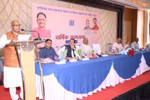  हाथकरघा बुनकर संघ की वार्षिक आमसभा में पारदर्शिता, विपणन विस्तार और बुनकर हितों पर अहम फैसले