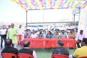 नए हाईमास्ट की रौशनी से  जगमग होगा रावणभाठा का ऐतिहासिक दशहरा मैदान 0