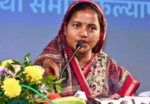   मंत्री लक्ष्मी राजवाड़े के प्रयासों से ग्रामीण संपर्क को नई रफ्तार : 5.10 किलोमीटर सड़क निर्माण को  स्वीकृति