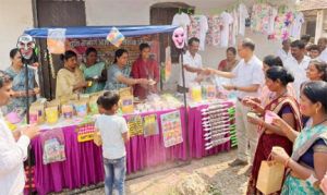 बस्तर की खुशबू और हर्बल रंगों से महकेगी होली बस्तर की खुशबू और हर्बल रंगों से महकेगी होली