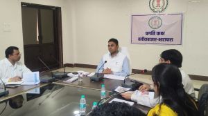  अस्पतालों में बुनियादी सुविधाओं की उपलब्धता तथा मरीजों के  साथ सकारात्मक व्यवहार हो- कलेक्टर