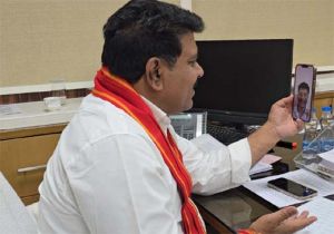  बीजापुर के अंकित की यूपीएससी में सफलता पर उपमुख्यमंत्री विजय शर्मा ने वीडियो कॉल पर दी बधाई