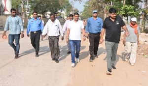 ​आयुक्त ने वैशाली नगर क्षेत्र का किया सघन निरीक्षण, विकास कार्यों एवं स्वच्छता व्यवस्था का लिया जायजा