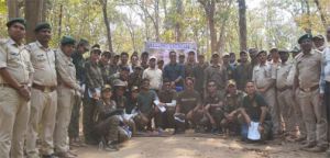  प्रशिक्षु आईएफएस अधिकारियों ने लघु वनोपजों से उत्पाद बनाने की प्रक्रिया देखी