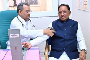  स्वास्थ्य के प्रति जागरूकता का संदेश: मुख्यमंत्री ने विधानसभा परिसर में  स्वास्थ्य शिविर का किया शुभारंभ