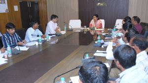  कलेक्टर ने खाद, बीज के अग्रिम उठाव एवं भण्डारण के संबंध में अधिकारियों की ली बैठक 