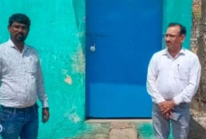  डीईओ के निरीक्षण में तालाबंद मिला स्कूल