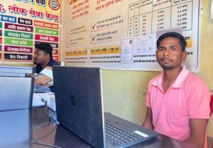  बस्तर के दुर्गम अंचलों में डिजिटल क्रांति का नया सवेरा - संतोष कुमार ने बदली कोलेंग क्षेत्र की सूरत